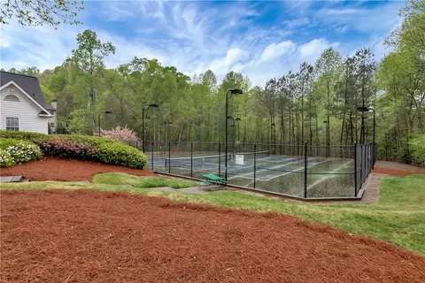 View/Area - 7920 Willow Pt, Gainesville, GA 30506 photo 5 of 6