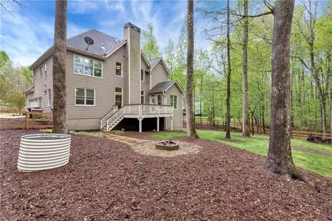Exterior - 7920 Willow Pt, Gainesville, GA 30506 photo 18 of 23