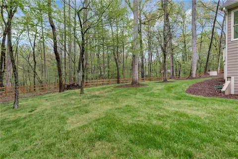 Exterior - 7920 Willow Pt, Gainesville, GA 30506 photo 16 of 23