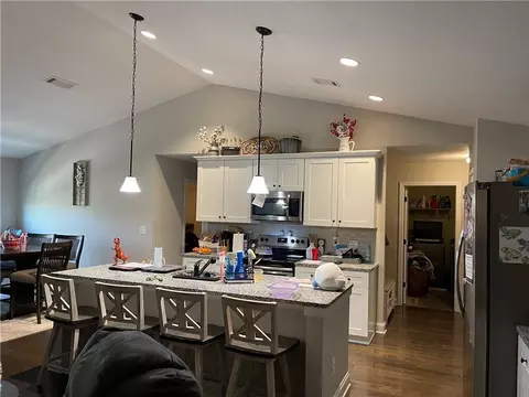 1139 Oconee Ln, Commerce, GA 30529 photo 4