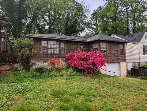 1098 Jefferson Ave, Atlanta, GA 30344