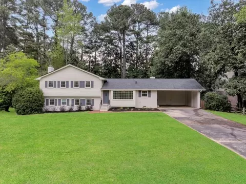 1983 Gainsborough Dr, Chamblee, GA 30341