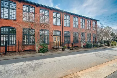 131 Radium St NW #3, Marietta, GA 30060