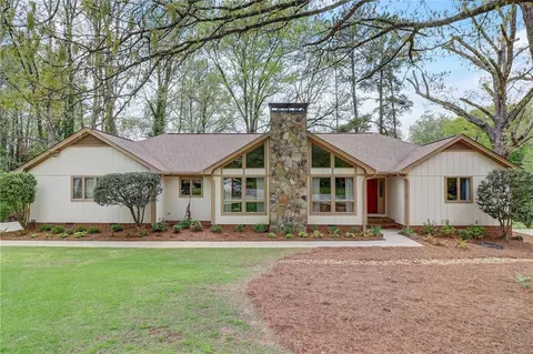 777 Sweet Briar Trl, Conyers, GA 30094