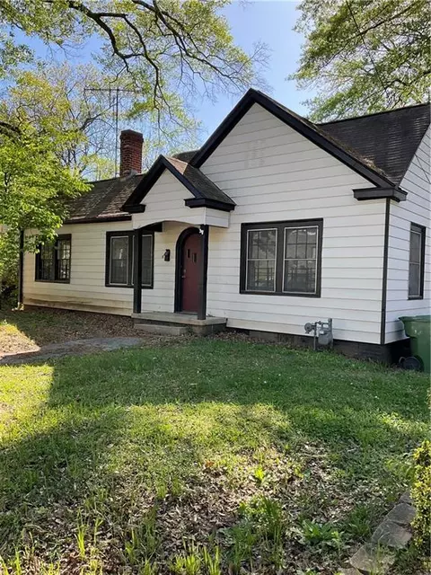 1244 Atlantic Dr NW, Atlanta, GA 30318