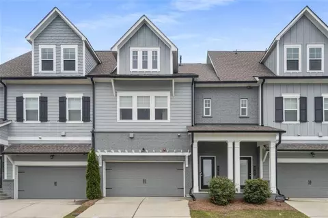 2762 Bell Dr, Smyrna, GA 30080