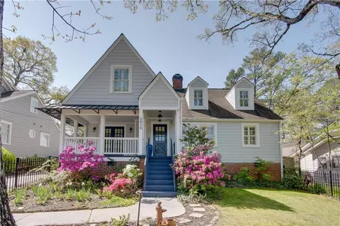 2016 Rugby Ave, College Park, GA 30337