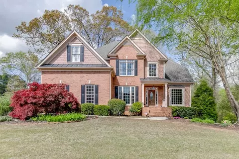 3765 Rolling Creek Dr, Buford, GA 30519