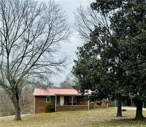 6583 Heardsville Rd, Cumming, GA 30028