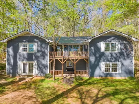 488 Rue Cezzan, Lavonia, GA 30553