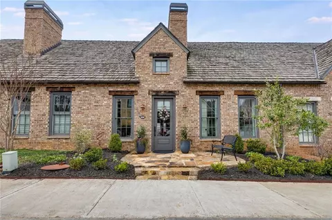11207 Serenbe Ln, Chattahoochee Hills, GA 30268