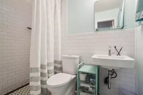 Bath - 3987 Mcdaniel St, Chamblee, GA 30341 photo 1 of 2