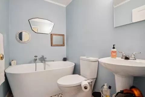 Bath - 3987 Mcdaniel St, Chamblee, GA 30341 photo 2 of 2