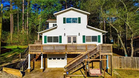 2410 Lakeshore Dr NE, Conyers, GA 30012