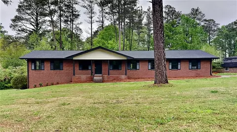 6565 Laurel Ln, Riverdale, GA 30296