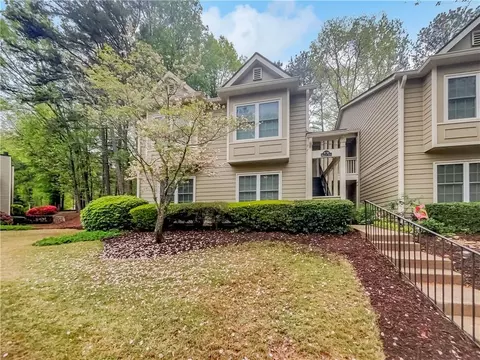 51 Middleton Ct SE, Smyrna, GA 30080