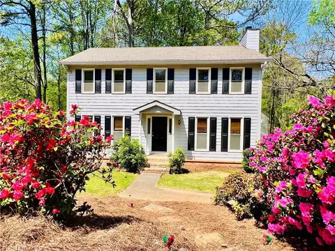 316 W Claiborne Ct, Marietta, GA 30066