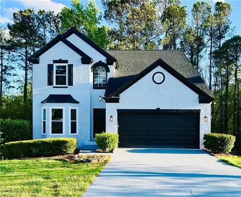 177 Daisy Meadow Trl, Lawrenceville, GA 30044