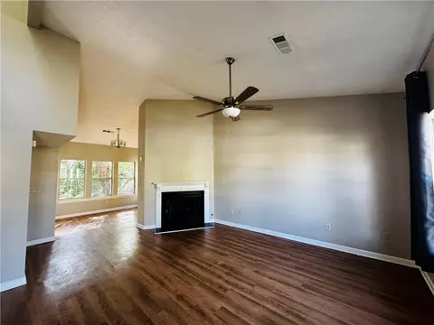 3925 Sidney Lanier Blvd, Duluth, GA 30096 photo 4