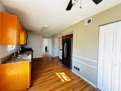 3925 Sidney Lanier Blvd, Duluth, GA 30096 photo 10