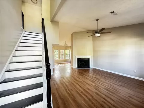 3925 Sidney Lanier Blvd, Duluth, GA 30096 photo 2