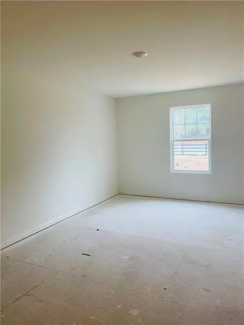 36 Elmarry Ln, Bethlehem, GA 30620 photo 9