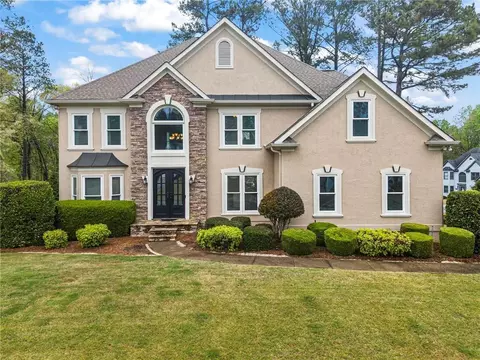 701 Greenway Trce, Woodstock, GA 30189