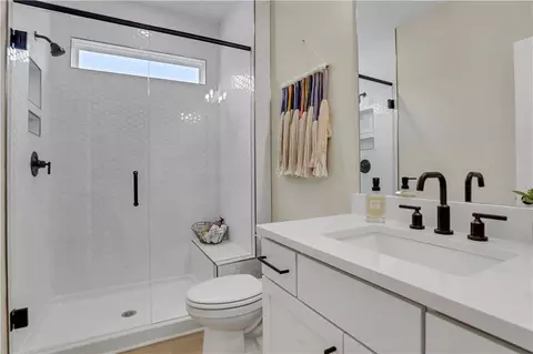 Bath - 339 Boundless Ln, Canton, GA 30114 photo 1 of 4