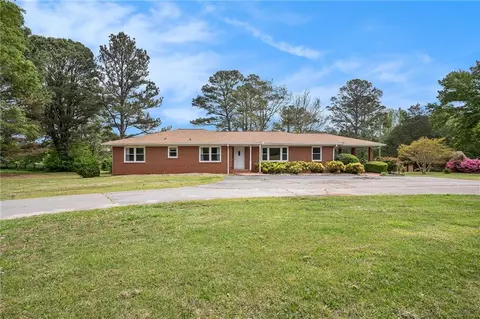 1367 Highway 154, Sharpsburg, GA 30277