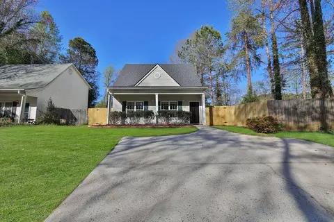 4045 Hudson Dr, Cumming, GA 30041