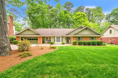 709 Oak Ter, Norcross, GA 30071