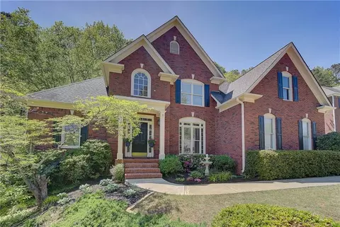 2035 Fairway Crossing Dr, Woodstock, GA 30188
