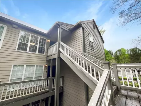 1110 Mill Pond Dr SE, Smyrna, GA 30082