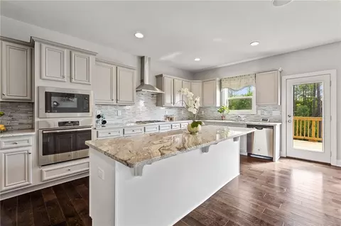 Kitchen - 246 Basie Loop, Fairburn, GA 30213 photo 6 of 6