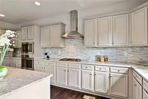 Kitchen - 246 Basie Loop, Fairburn, GA 30213 photo 5 of 6