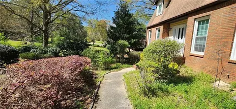 1629 Colonial South Dr SW, Conyers, GA 30094 photo 2