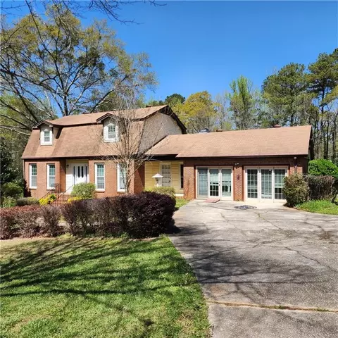 1629 Colonial South Dr SW, Conyers, GA 30094