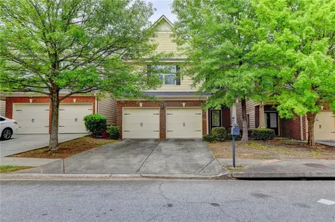 3270 Smith Ridge Trce, Peachtree Corners, GA 30071