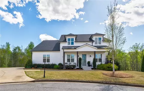 320 Pinehurst Cir, Alpharetta, GA 30004