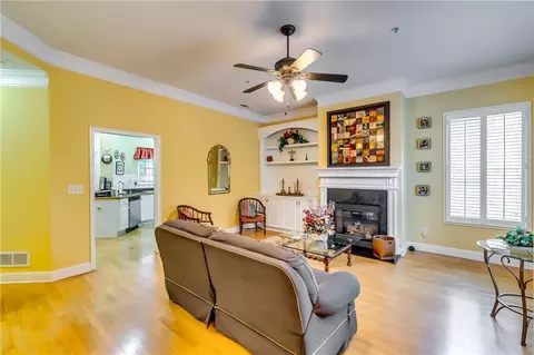 10185 Malcolm Dr, Covington, GA 30014 photo 3