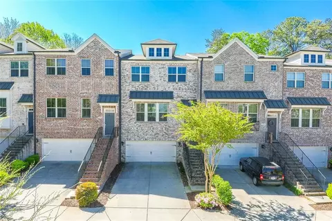 2188 Haydon Ln, Chamblee, GA 30341