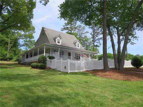 10 Dover Dr SE, Rome, GA 30161