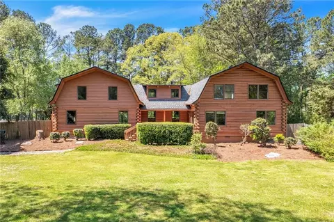 2810 Florence Rd, Powder Springs, GA 30127