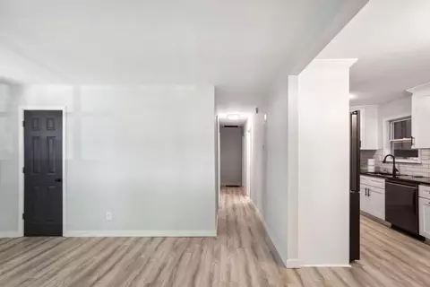 547 Elbridge Dr NW, Atlanta, GA 30318