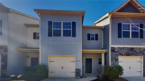 615 Oakside Pl, Acworth, GA 30102