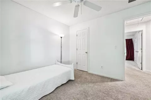 Bedroom - 10880 Glenbarr Dr, Duluth, GA 30097 photo 6 of 7