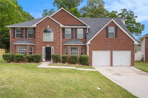 9307 Waters Edge Dr, Jonesboro, GA 30236