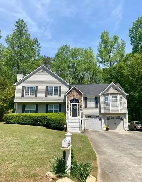 3916 Garrett Springs Dr, Powder Springs, GA 30127