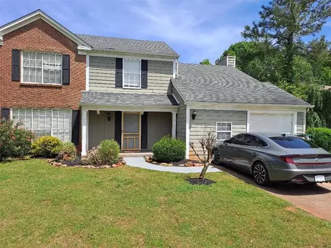 3956 Wintersweet Dr, Decatur, GA 30034