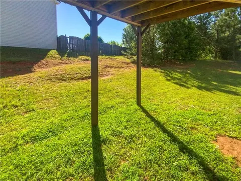 Exterior - 140 Jericho Dr, Covington, GA 30016 photo 4 of 9
